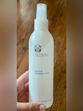 8.4 oz Nuskin NAPCA moisture mist